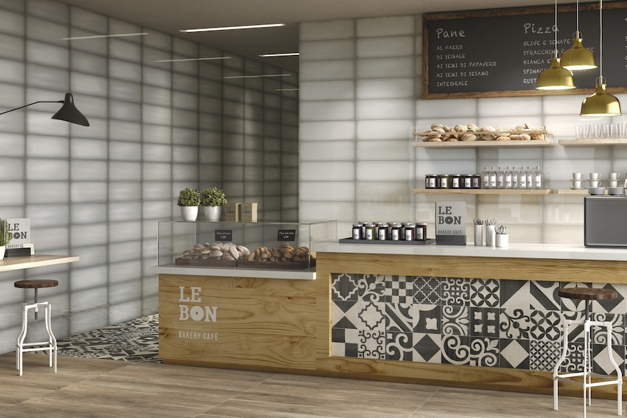 Kavárna s keramickým obkladem na stěnách Slide od Iris