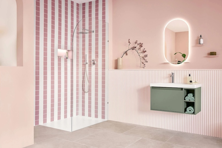 Koupelna s oceněnou sanitární keramikou Skyla