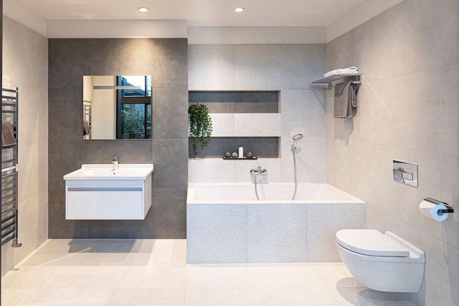 Kombinace sérií Terrazzo a Betonico v koupelně