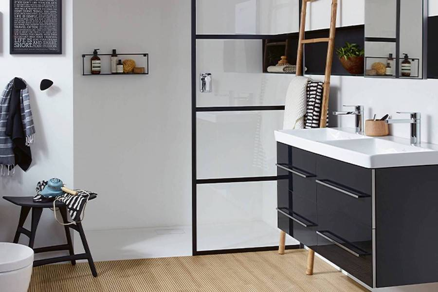 Sanitární keramika Avento od Villeroy & Boch v koupelně