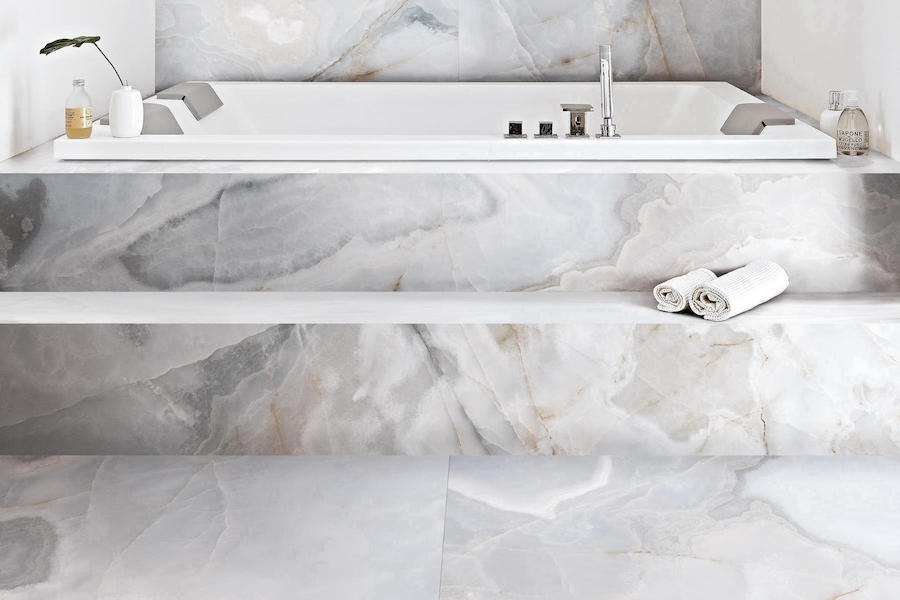 Koupelna ze série Rêves de Rex inspirovaná krásou alabastru