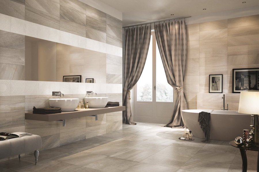 Koupelna s keramickým obkladem v designu kamene Melt od La Futura