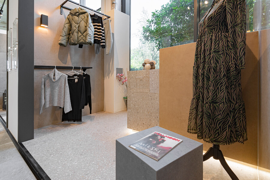 Atraktivní série obkladů a dlažeb Match Up v prezentačním butiku