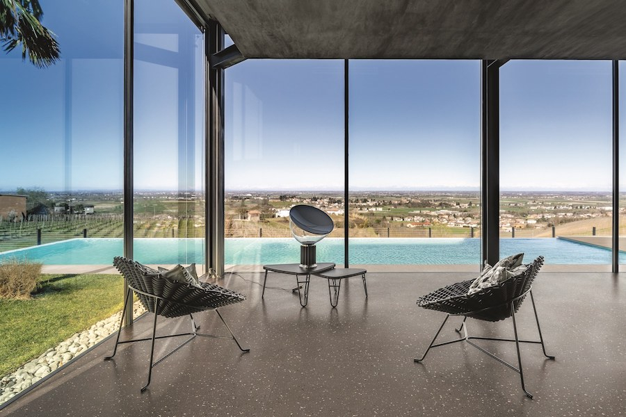 Série Floor gres Earthtech na podlaze obývacího pokoje