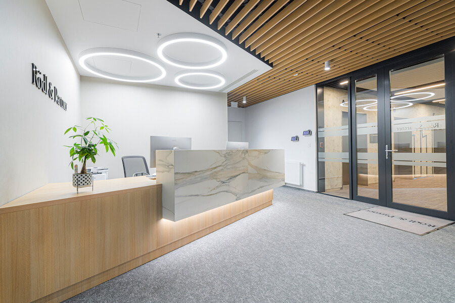 Recepční pult I Classici di Rex v bratislavské firmě Rödl & Partner