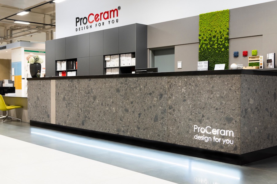 Recepční a barové pulty vyrobené na míru v TechnoArt