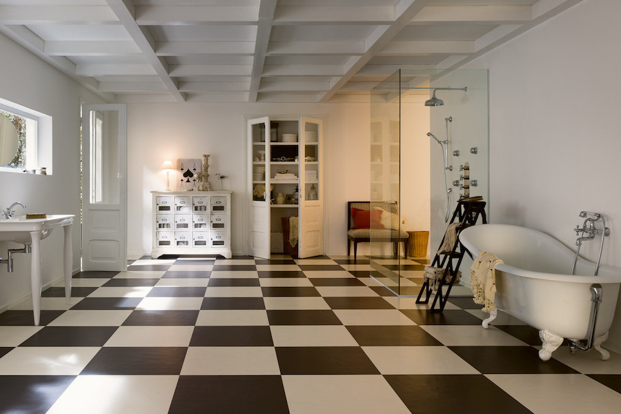 Koupelna s vodovodními bateriemi Nobili Grazia